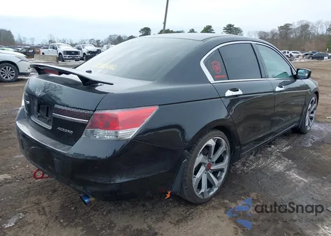 2012 Honda Accord 2.4 Se z USA, uszkodzony, nr VIN 1HGCP2F67CA107353